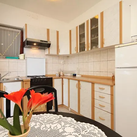 Apartments By The Sea Zaklopatica, Lastovo - 8347 Lastovo