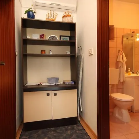 Апартаменты Apartments By The Sea Zaklopatica, Lastovo - 8347 *